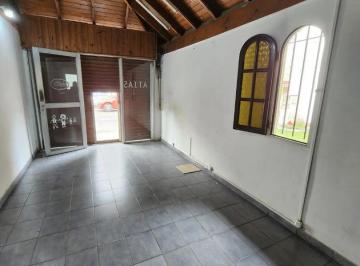 Local comercial · 15m² · 1 Ambiente · Local en Alquiler Av Belgrano 5889 Wilde