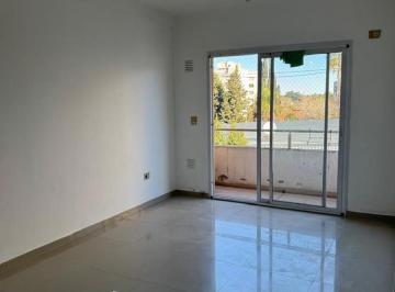 Departamento · 50m² · 2 Ambientes · 1 Cochera · Departamento en Alquiler - Moreno