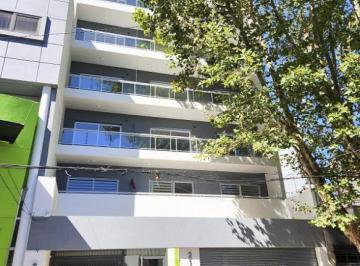 Departamento · 103m² · 4 Ambientes · 1 Cochera · Departamento 4 Ambientes - Venta, San Martin (Ctro)