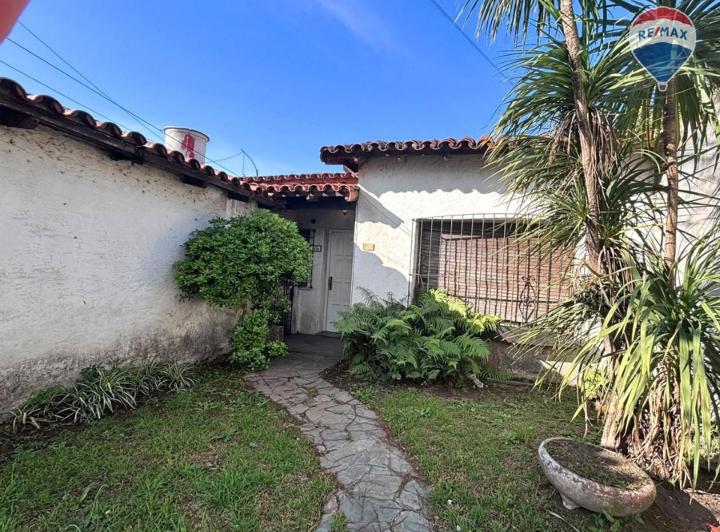 Casa · 162m² · 4 Ambientes · 1 Cochera