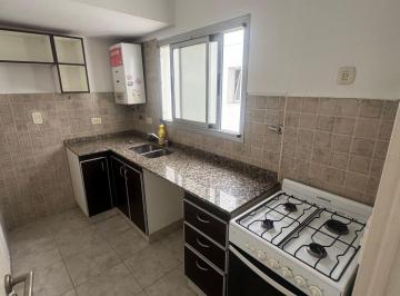 Departamento de 2 ambientes, Morón · Departamento con Balcón