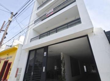 Oficina comercial de 2 ambientes, Córdoba · Oficina con Privado, Balcon, Externo, Muy Luminoso, Bajas Expensas, 5 Minutos del Centro