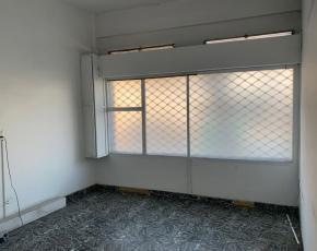 Local comercial · 53m² · Excelente Local en Esquina 53 m². Apto Todo Rubro