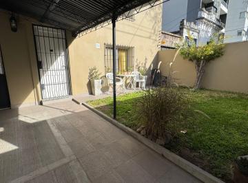 PH de 2 ambientes, Quilmes · Alquiler PH 2 Ambientes con Cochera Al Frente