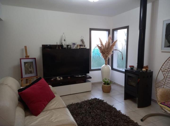 Casa · 100m² · 4 Ambientes · 1 Cochera