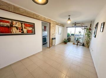 Departamento · 72m² · 3 Ambientes · 1 Cochera · Venta Departamento en Villasol Dos Dorm.