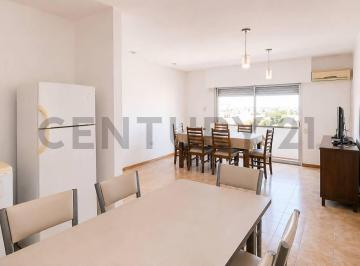 Departamento · 66m² · 3 Ambientes · Venta Departamento, 2 Dorm., Barrio Centro, Villa Constitución