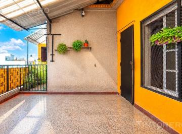 PH · 59m² · 3 Ambientes · PH 3 Ambientes en Venta en Segundo Piso por Escalera, con Balcón en Lomas del Mirador
