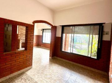 Casa · 80m² · 3 Ambientes · 1 Cochera · Casa 2 Dorm, Cochera y Patio - Legisladores 88, Llavallol