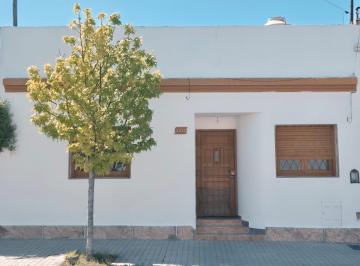 Fachada · Casa de 2 Hab con Patio y Terraza - La France