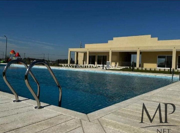 Terreno · 707m²