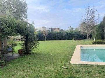 Casa · 280m² · 4 Ambientes · 1 Cochera · Casa en Alq. Temporario en Talar del Lago 2, General Pacheco, Tigre