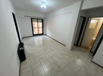 Departamento de 2 ambientes, Avellaneda · Departamento 2 Ambientes Luminoso en Avellaneda Centro