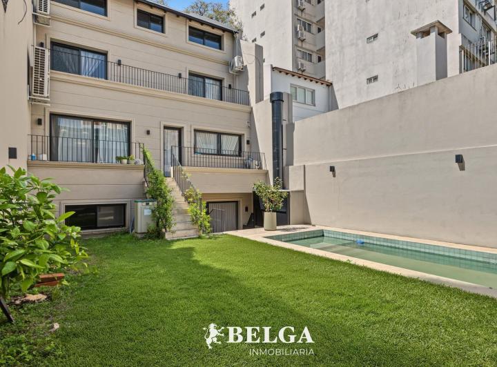 Casa · 400m² · 6 Ambientes · 2 Cocheras