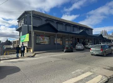 Local comercial · 200m² · 1 Ambiente · Alquiler Importante Local Comercial Onelli
