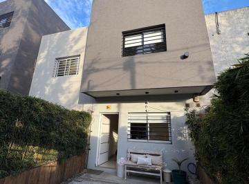 PH · 96m² · 4 Ambientes · 1 Cochera · Triplex 4 Ambientes a La Venta en Ituzaingo