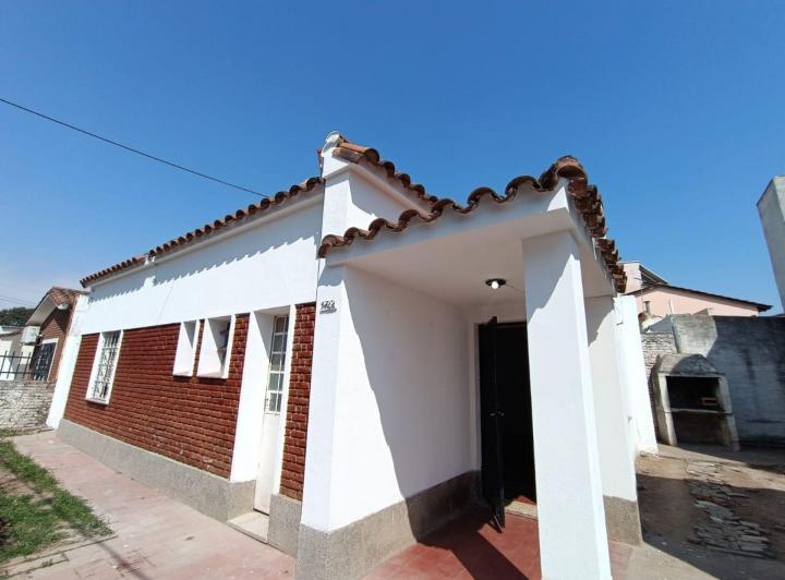 Casa · 88m² · 3 Ambientes · 2 Cocheras
