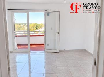 Departamento de 4 ambientes, Villa Lugano · Departamento en Venta en Barrio Samore, Excelente Oportunidad. Muy Luminoso.