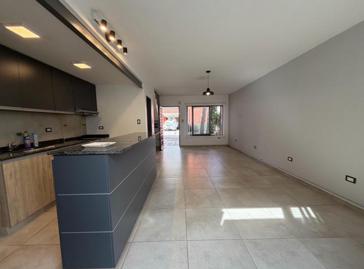 Departamento · 96m² · 5 Ambientes · 1 Cochera