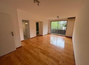 Departamento de 2 ambientes, San Isidro · Acogedor y Luminoso Dos Ambientes con Vista Al Pulmón de Manzana