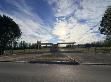 Terreno · 718m² · Venta de Lotes en B° La Toscana