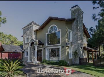 DIT-DT1-6467_2 · Casa 5 Dorm.. | del Lazo 182