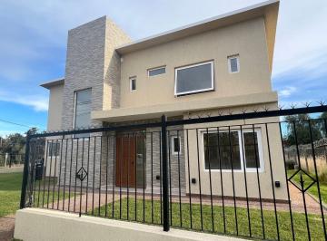 Casa de 1 ambiente, Bahía Blanca · Pilmaiquen Esq. Epuyen – 3d 4b