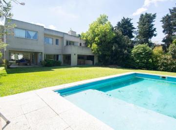 rs:uq2w2xp48405hb1do8nueekw · Venta Casa Barrio Cerrado La Montura - Pilar - Muy Luminosa