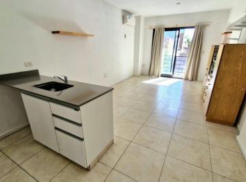 Departamento de 1 ambiente, Lanús · Monoambiente en Alquiler - Centro de Remedios de Escalada