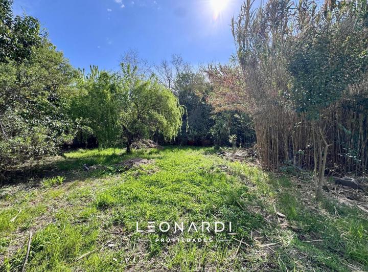 Terreno · 1047m²