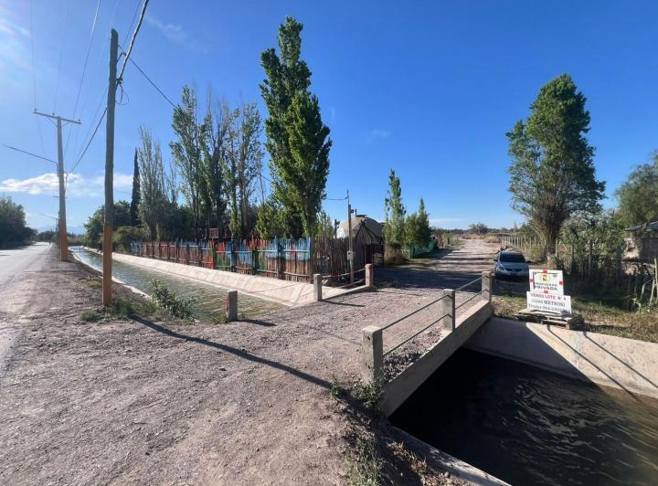 Terreno · 1600m²