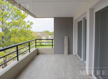 Departamento · 54m² · 2 Ambientes · 1 Cochera · Departamento en Venta en Zug Caamaño