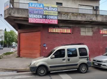 Departamento de 4 ambientes, La Matanza · En Venta Edificio en Block Sobre La Calle Thames Al 3992 Esquina Montañeses San Justo.