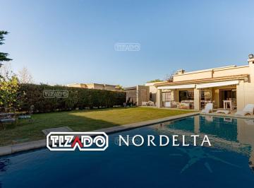 Casa · 200m² · 7 Ambientes · 1 Cochera · Casa en Alquiler en San Isidro Labrador, Villanueva, Tigre
