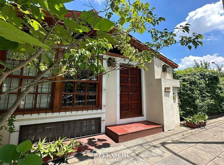 Casa · 170m² · 6 Ambientes