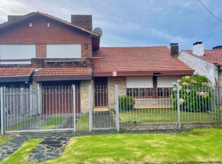 Casa · 150m² · 4 Ambientes