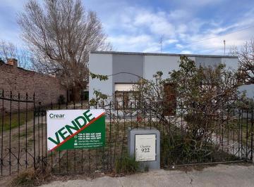Casa · 540m² · 4 Ambientes · 1 Cochera · Casa Charruas 850