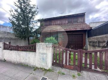 Casa · 115m² · 5 Ambientes · Casa Chalet en Venta en Boulogne, San Isidro, G. B. a. Zona Norte