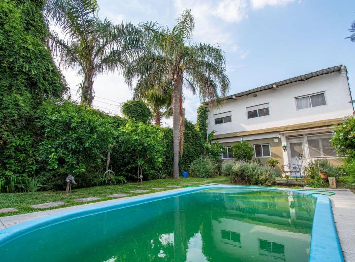 Casa · 150m² · 5 Ambientes