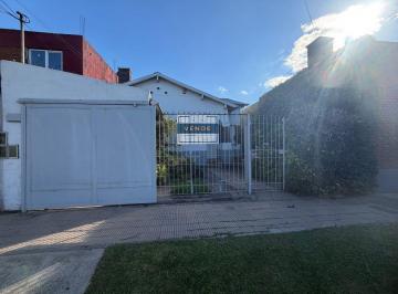 Casa de 6 ambientes, Quilmes · Venta 2 Casas en Lote Propio - Quilmes