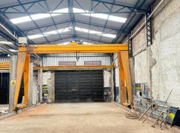 Bodega-Galpón · 786m² · 1 Ambiente · 4 Cocheras · Galpón en Jose León Suarez