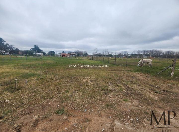 Terreno · 300m²