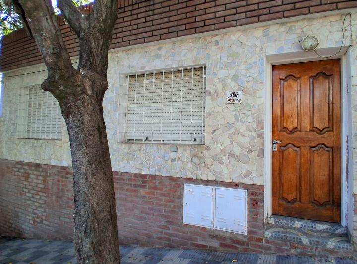 Casa · 1m² · 6 Ambientes