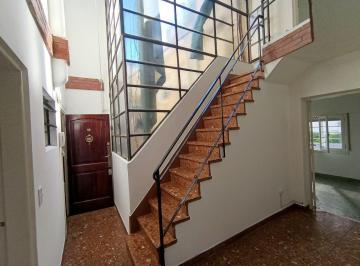 PH · 80m² · 4 Ambientes · PH Alquiler Flores 4 Ambientes Primer Piso por Escalera
