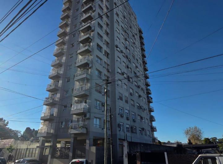 Departamento · 65m² · 4 Ambientes · 1 Cochera