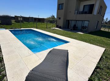 Casa de 5 ambientes, Pilar · Vendo Casa Barrio Cerrado