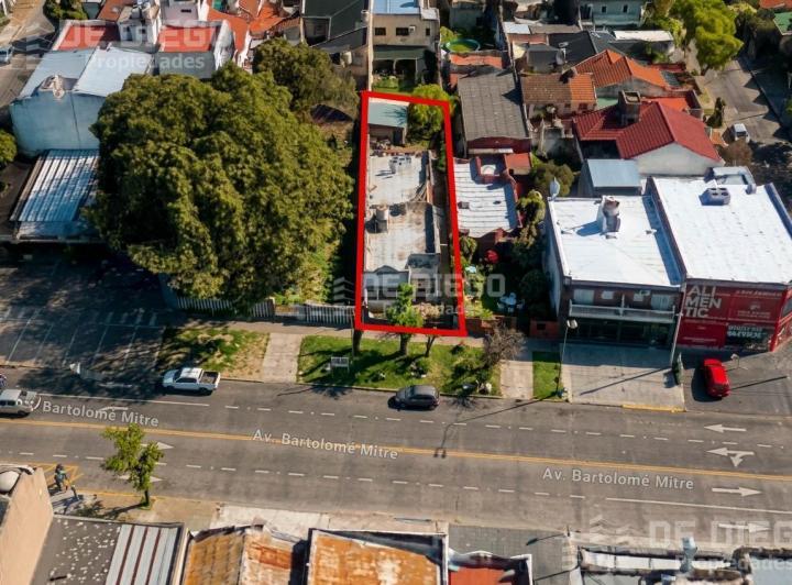 Terreno · 324m²
