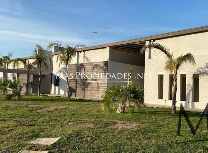 Terreno · 620m²
