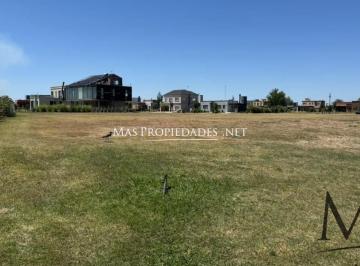 Terreno , San Vicente · Venta Terreno / Lote Interno en San Lucas Canning