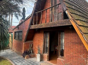 Casa de 4 ambientes, Pilar · Oportunidad! Casa con Espectacular Acceso!